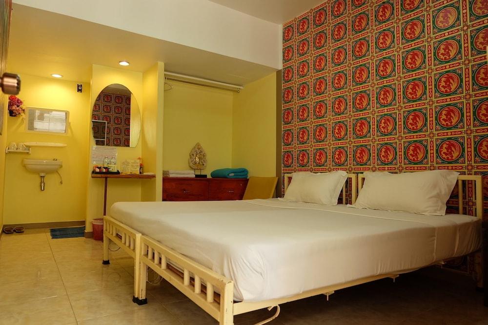 Steve Lady Hostel Bangkok Bagian luar foto
