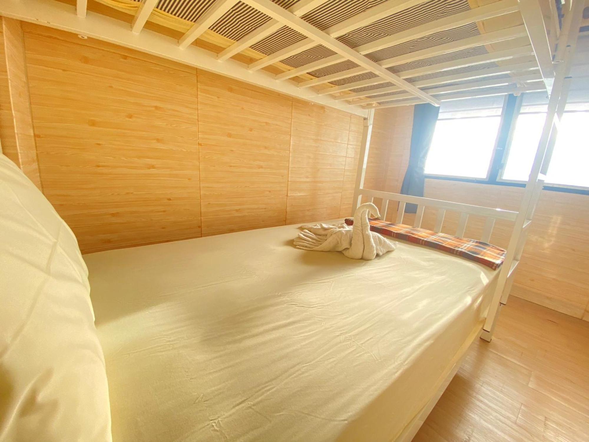 Steve Lady Hostel Bangkok Bagian luar foto