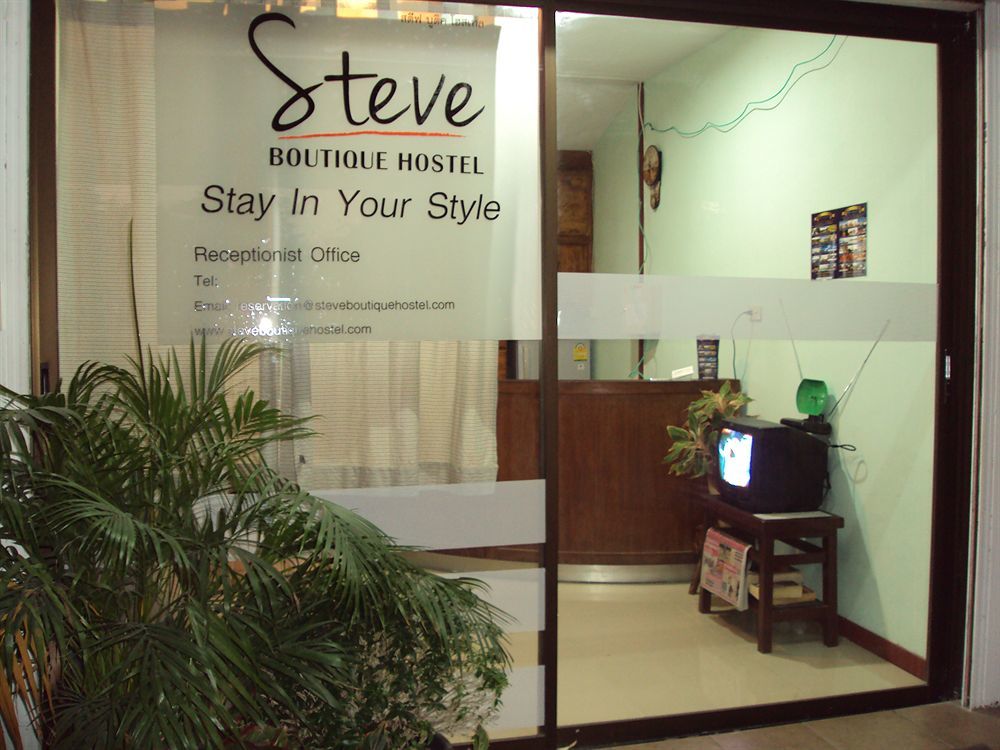 Steve Lady Hostel Bangkok Bagian luar foto