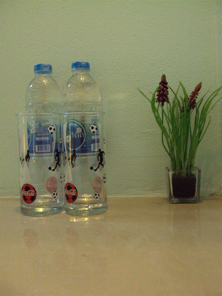 Steve Lady Hostel Bangkok Bagian luar foto