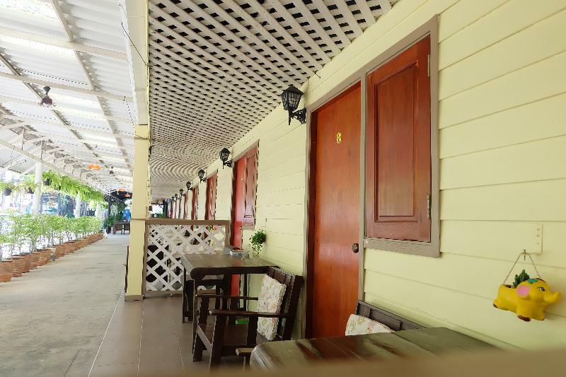 Steve Lady Hostel Bangkok Bagian luar foto